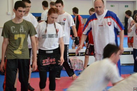img00003.jpg