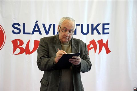 img00004.jpg