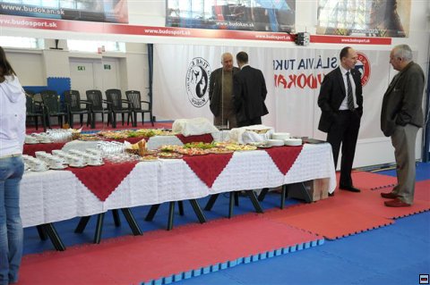 img00006.jpg