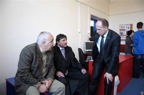 img00007.jpg