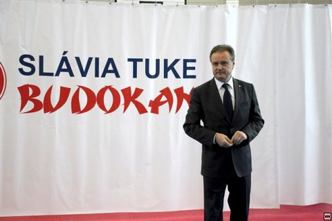 img00008.jpg