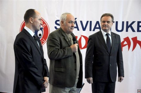 img00018.jpg