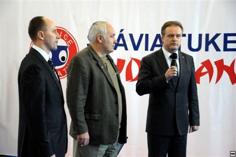 img00022.jpg