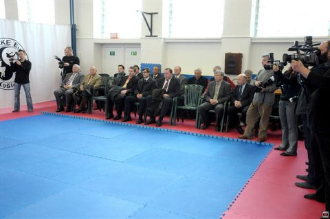 img00026.jpg