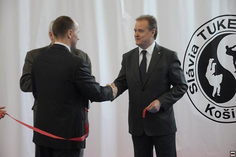 img00033.jpg