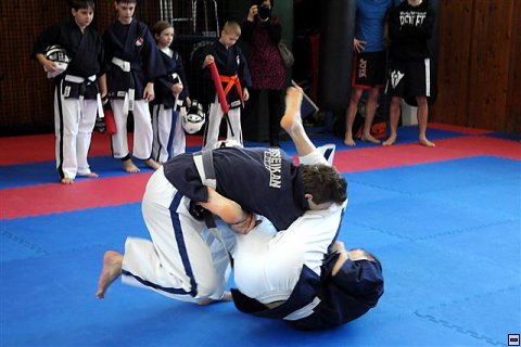 img00070.jpg