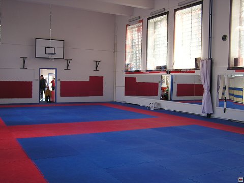 img00042.jpg